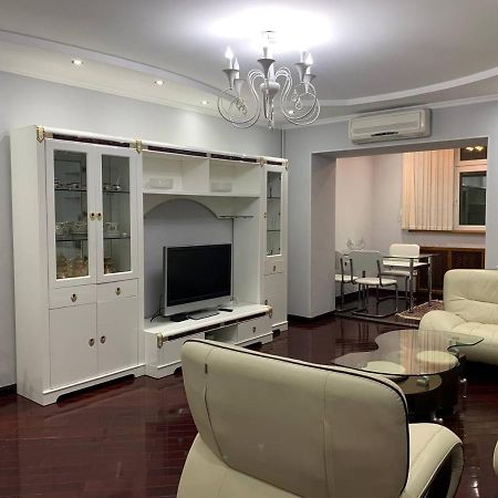 Beautiful Apartments In The Heart Of The City Ташкент Екстериор снимка