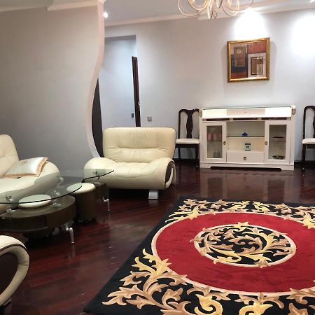 Beautiful Apartments In The Heart Of The City Ташкент Екстериор снимка