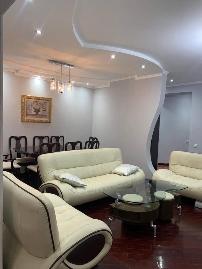 Beautiful Apartments In The Heart Of The City Ташкент Екстериор снимка