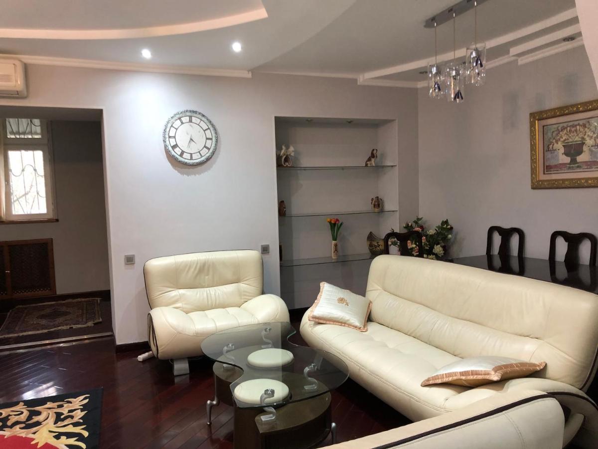 Beautiful Apartments In The Heart Of The City Ташкент Екстериор снимка