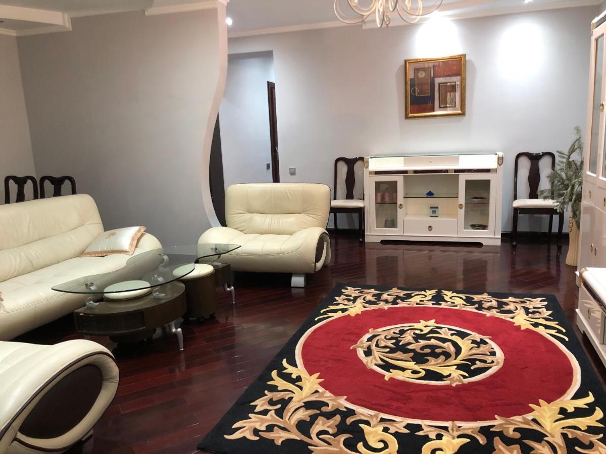 Beautiful Apartments In The Heart Of The City Ташкент Екстериор снимка